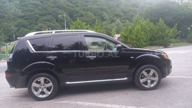 Mitsubishi Outlander 2008, 286,000 km - 3.0 l - Oğuz