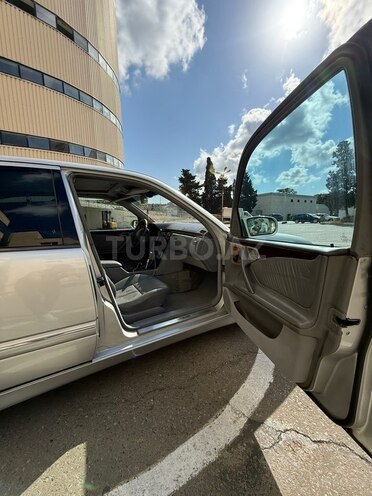 Mercedes E 280 2000, 329,037 km - 2.8 л - Bakı