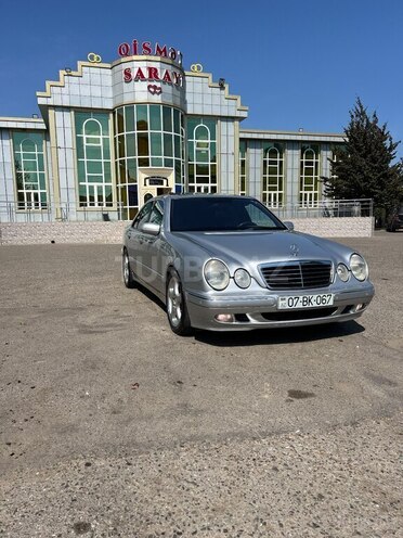 Mercedes E 320 2000, 410,000 km - 3.2 л - Bakı