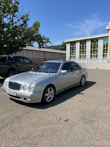Mercedes E 320 2000, 410,000 km - 3.2 л - Bakı