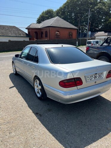Mercedes E 320 2000, 410,000 km - 3.2 л - Bakı