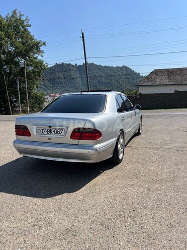 Mercedes E 320 2000, 410,000 km - 3.2 л - Bakı