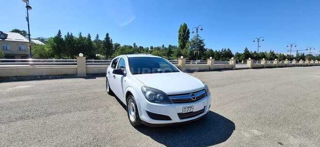 Opel Astra 2009, 214,868 km - 1.4 л - Quba