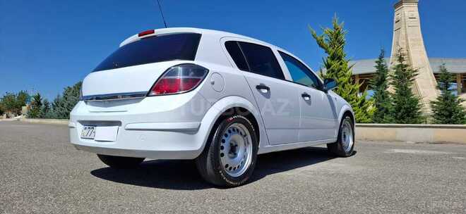Opel Astra 2009, 214,868 km - 1.4 л - Quba