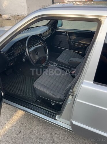Mercedes 190 1991, 246,000 km - 2.0 l - Bakı