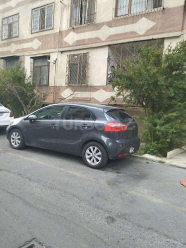 Kia Rio 2012, 396,700 km - 1.6 l - Bakı