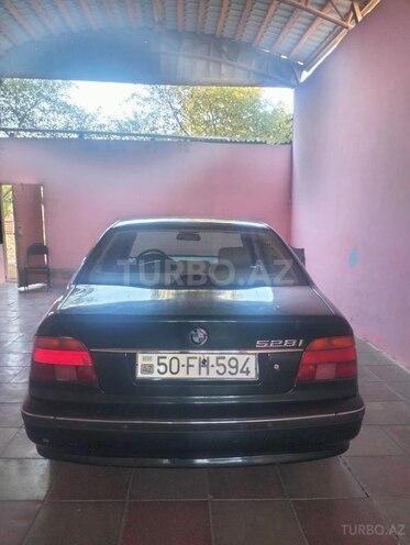 BMW 528 1998, 358,400 km - 2.8 l - Sumqayıt