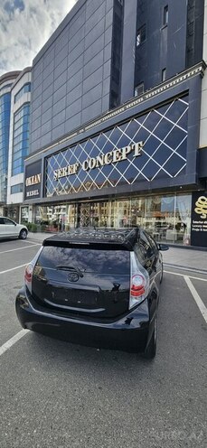 Toyota Prius 2014, 255,000 km - 1.8 l - Bakı