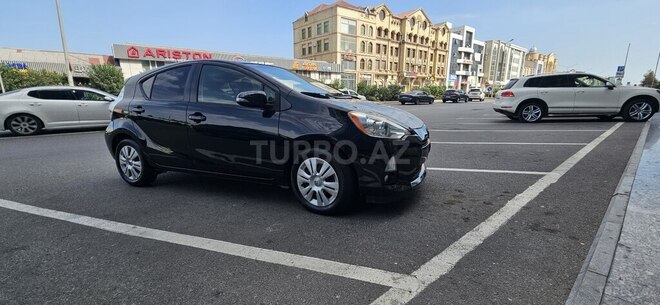 Toyota Prius 2014, 255,000 km - 1.8 l - Bakı
