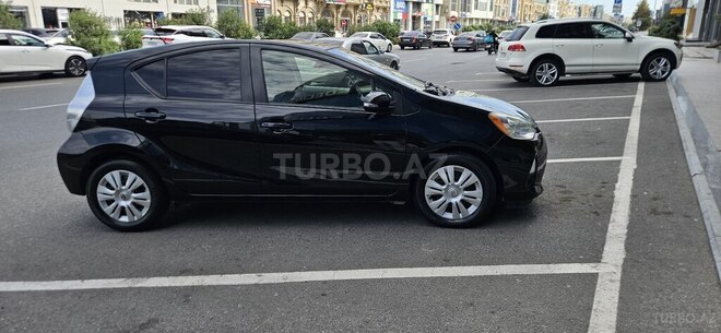 Toyota Prius 2014, 255,000 km - 1.8 l - Bakı