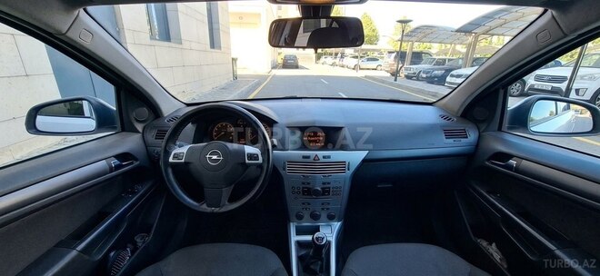 Opel Astra 2009, 214,868 km - 1.4 л - Quba
