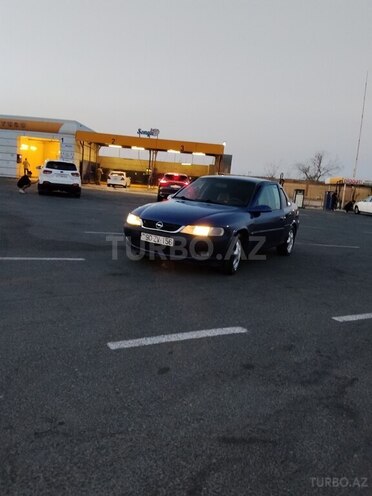 Opel Vectra 1996, 351,142 km - 1.8 л - Sumqayıt