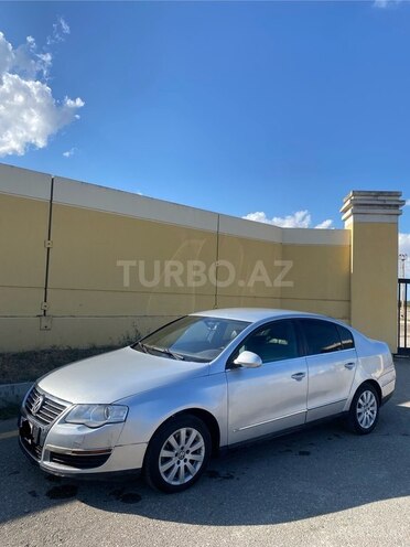 Volkswagen Passat 2006, 300,000 km - 2.0 l - Bakı
