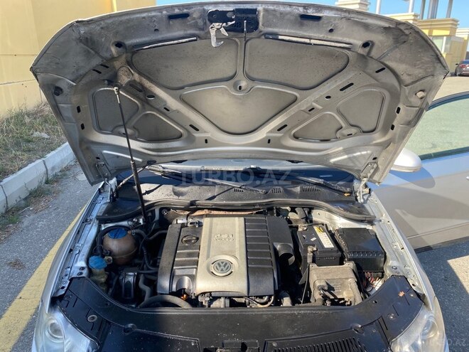Volkswagen Passat 2006, 300,000 km - 2.0 l - Bakı