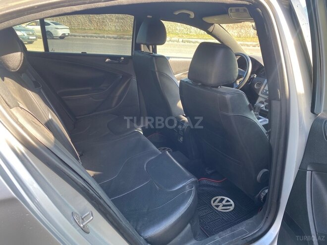 Volkswagen Passat 2006, 300,000 km - 2.0 l - Bakı