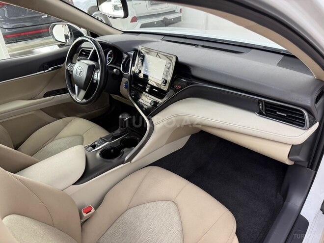 Toyota Camry 2022, 99,000 km - 2.5 l - Bakı