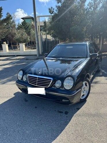Mercedes E 240 2000, 310,000 km - 2.4 l - Sumqayıt