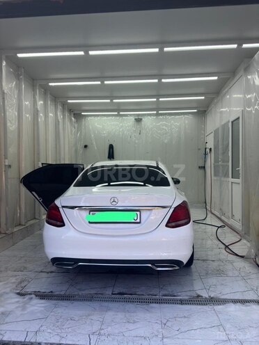 Mercedes C 200 d 2017, 125,615 km - 1.6 l - Bakı