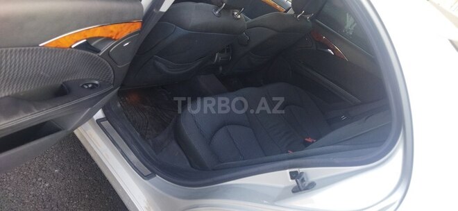 Mercedes E 200 2002, 370,000 km - 2.2 l - Qəbələ