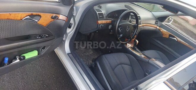 Mercedes E 200 2002, 370,000 km - 2.2 l - Qəbələ