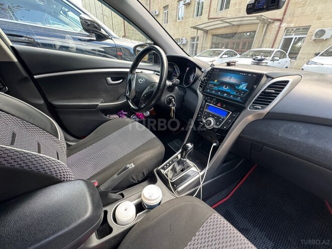 Hyundai i30 2013, 294,500 km - 1.6 l - Bakı