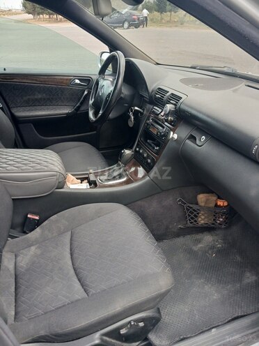 Mercedes C 240 2000, 300,000 km - 2.6 л - Siyəzən