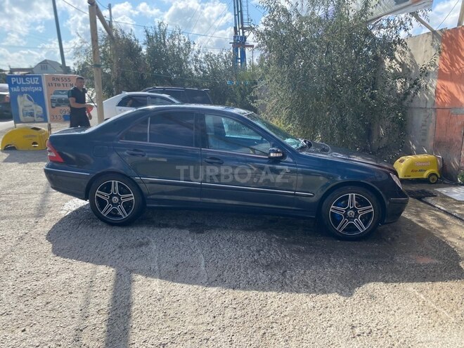 Mercedes C 200 2001, 247,000 km - 2.0 l - Bakı