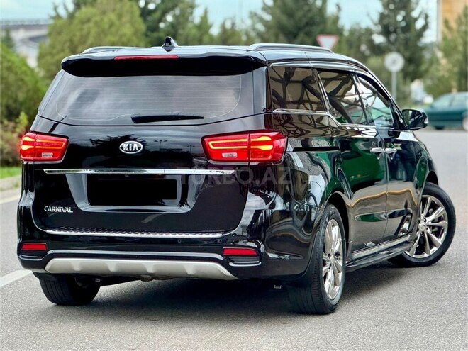 Kia Carnival 2018, 165,000 km - 2.2 l - Bakı