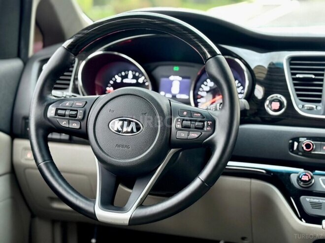 Kia Carnival 2018, 165,000 km - 2.2 l - Bakı