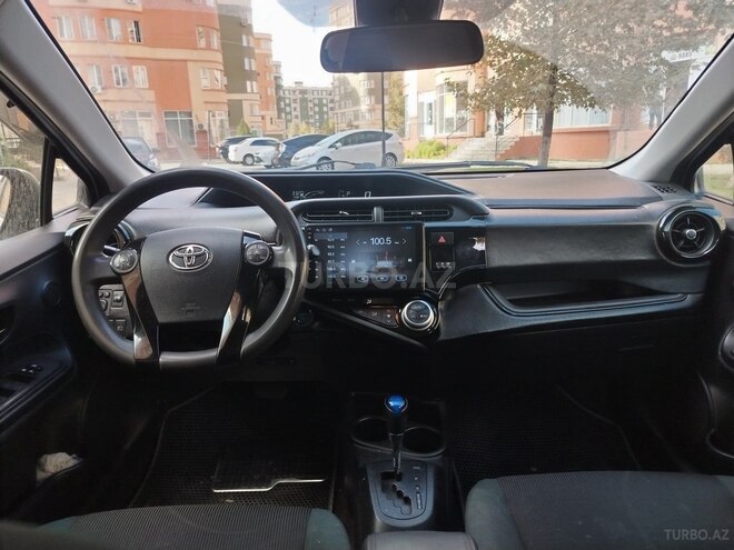 Toyota Aqua 2017, 206,400 km - 1.5 l - Bakı