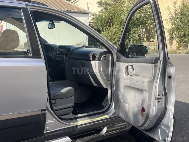 Kia Sorento 2005, 330,231 km - 2.5 l - Bakı