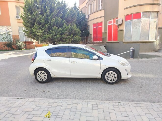 Toyota Aqua 2017, 206,400 km - 1.5 l - Bakı