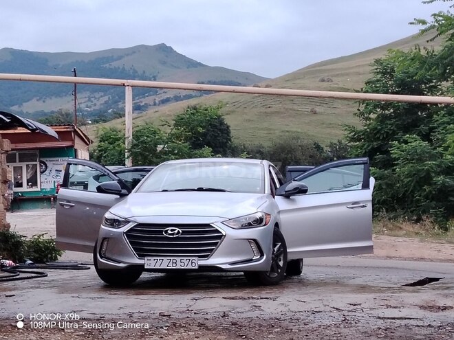 Hyundai Elantra 2017, 94,098 km - 2.0 l - Bakı