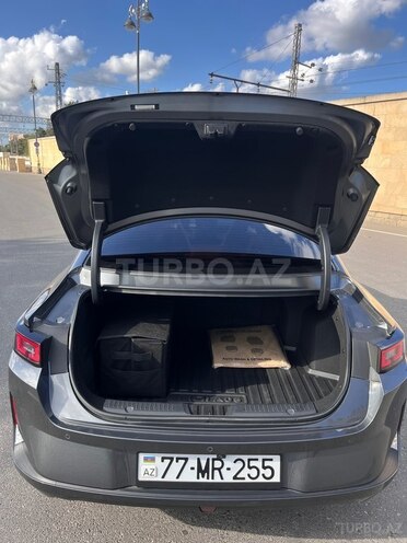 Changan Qiyuan A05 2025, 12,000 km - 1.5 л - Bakı