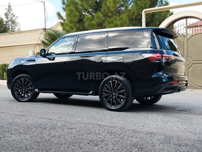Infiniti QX80 2025, 22,439 km - 3.5 l - Bakı