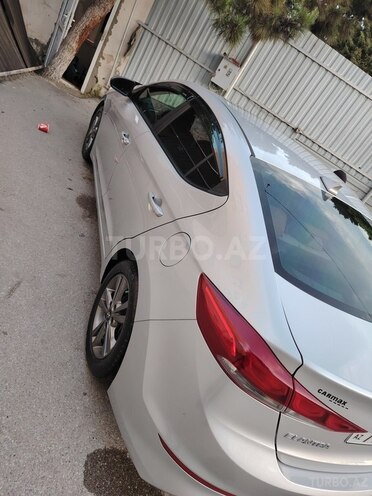Hyundai Elantra 2017, 94,098 km - 2.0 l - Bakı