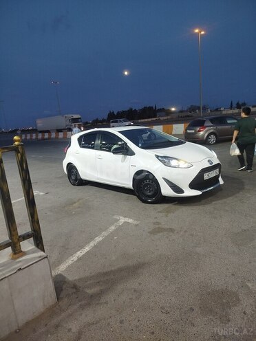 Toyota Aqua 2019, 223,000 km - 1.5 l - Bakı