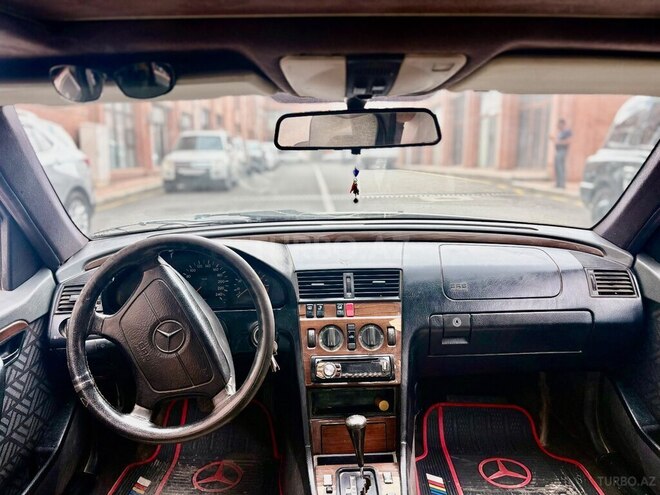 Mercedes C 220 1993, 245,330 km - 2.2 l - Gəncə