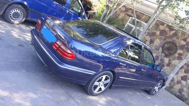 Mercedes E 230 1997, 423,000 km - 2.3 л - Cəlilabad