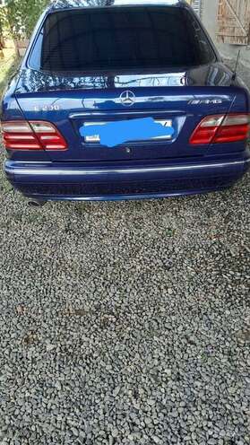 Mercedes E 230 1997, 423,000 km - 2.3 л - Cəlilabad