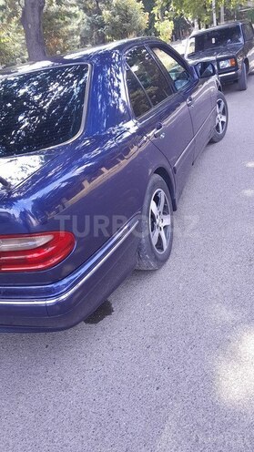 Mercedes E 230 1997, 423,000 km - 2.3 л - Cəlilabad