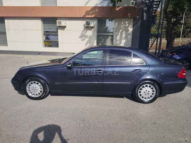 Mercedes E 240 2003, 303,000 km - 2.6 l - Bakı