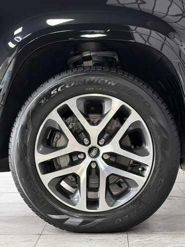 Land Rover Defender 2024, 26,000 km - 3.0 l - Bakı