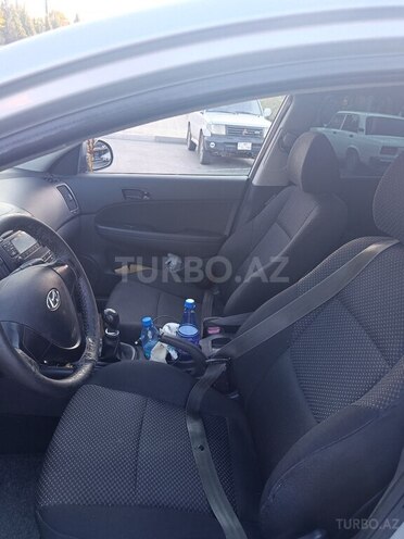 Hyundai i30 2010, 1,850,000 km - 1.6 l - Mingəçevir
