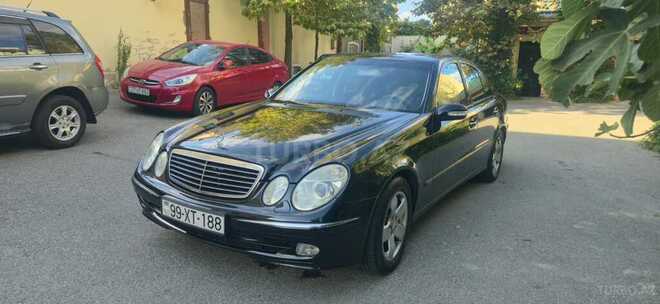 Mercedes E 270 2002, 328,000 km - 2.7 l - Bakı