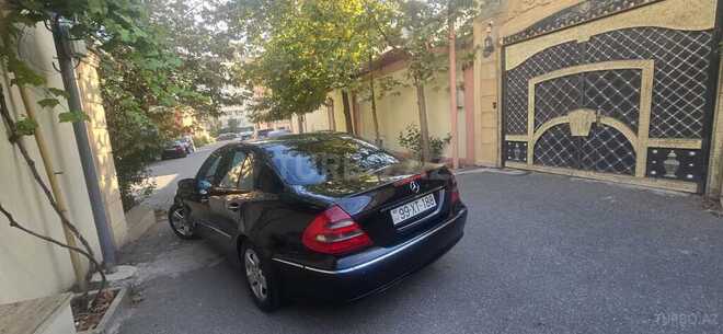 Mercedes E 270 2002, 328,000 km - 2.7 l - Bakı