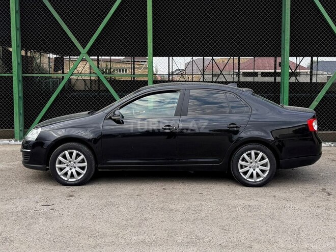 Volkswagen Jetta 2008, 399,000 km - 1.6 l - Gəncə