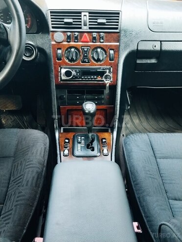 Mercedes C 220 1998, 560,000 km - 2.2 l - Sumqayıt