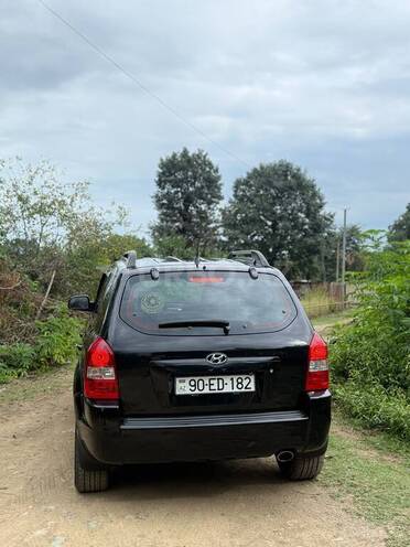 Hyundai Tucson 2007, 241,674 km - 2.0 l - Astara