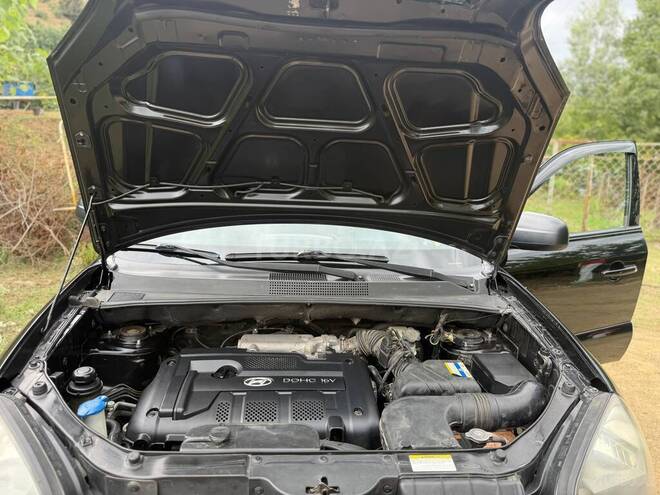 Hyundai Tucson 2007, 241,674 km - 2.0 l - Astara